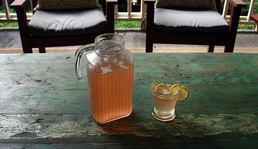 How To Make Chamomile-Lavender Herbal Lemonade - Thistle & Sprig Tea Co.
